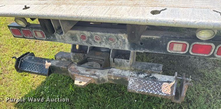 image for item DU9851 1999 GMC C6500 rollback truck