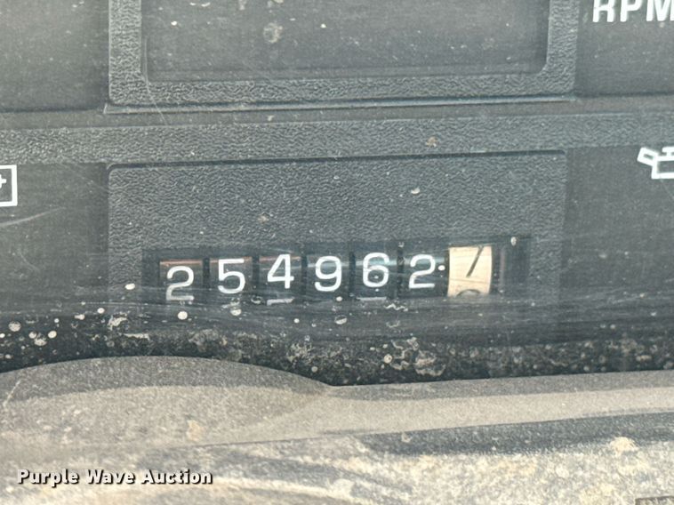 image for item DU9851 1999 GMC C6500 rollback truck