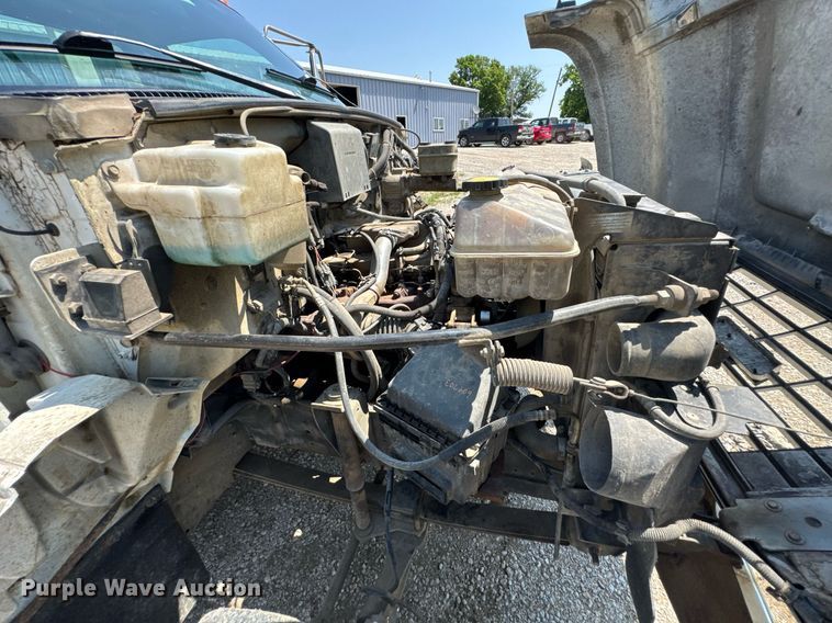 image for item DU9851 1999 GMC C6500 rollback truck