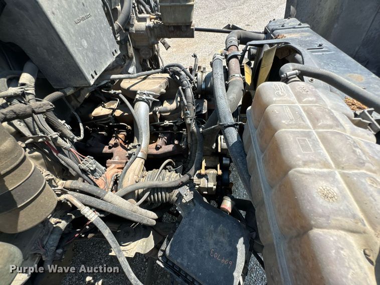 image for item DU9851 1999 GMC C6500 rollback truck