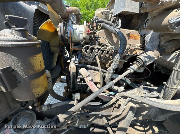 image for item DU9851 1999 GMC C6500 rollback truck