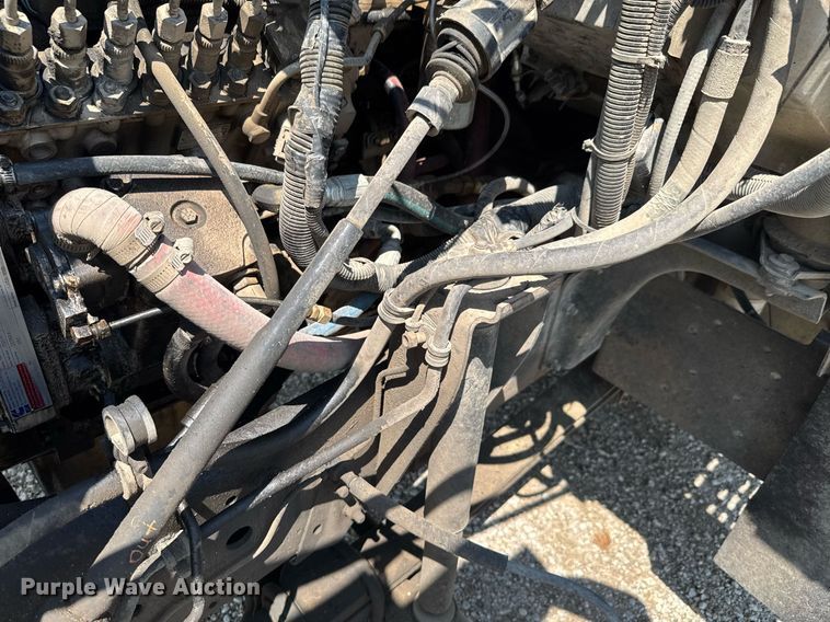 image for item DU9851 1999 GMC C6500 rollback truck