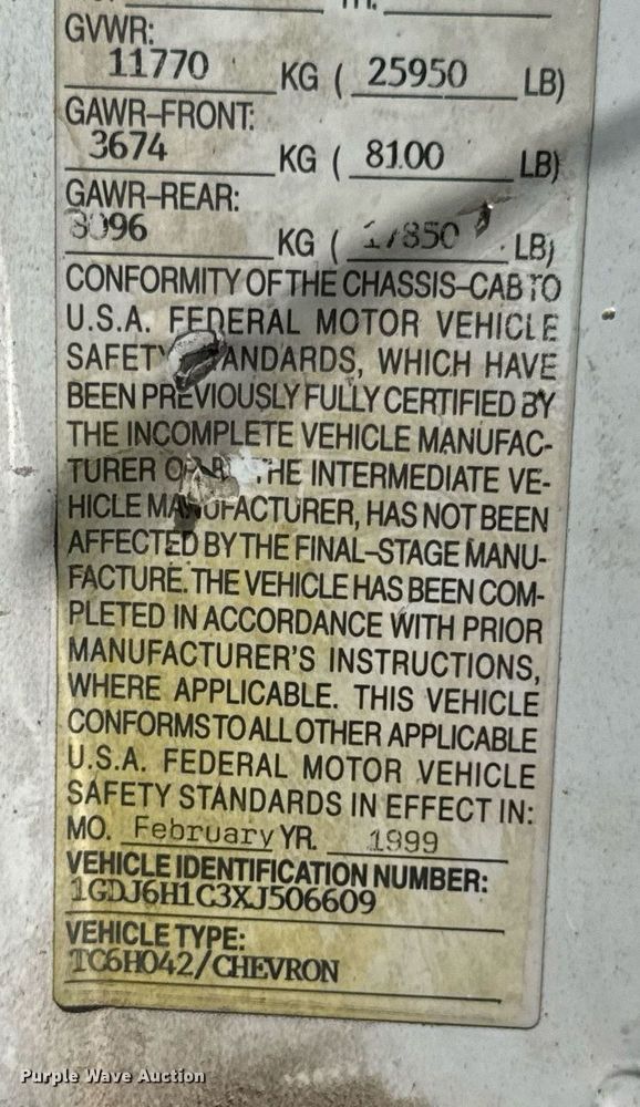 image for item DU9851 1999 GMC C6500 rollback truck