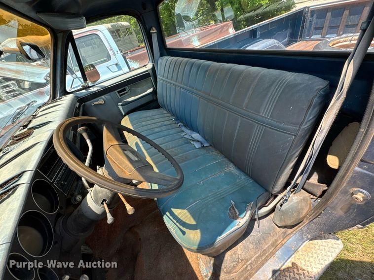 image for item DU9852 1981 Chevrolet K10 pickup truck