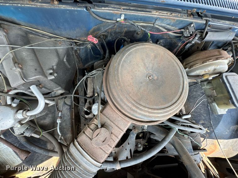 image for item DU9852 1981 Chevrolet K10 pickup truck