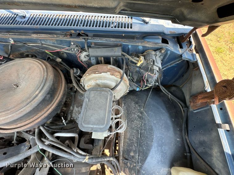 image for item DU9852 1981 Chevrolet K10 pickup truck