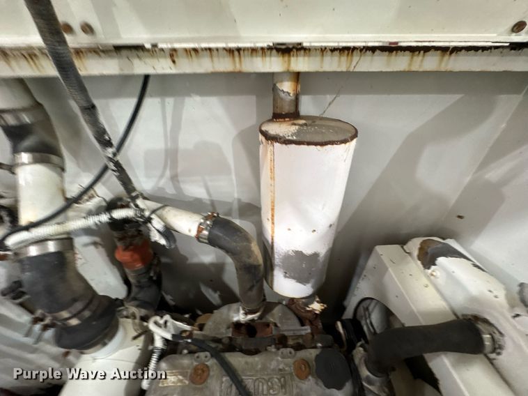 image for item DU9858 Isuzu street sweeper hydraulic pump