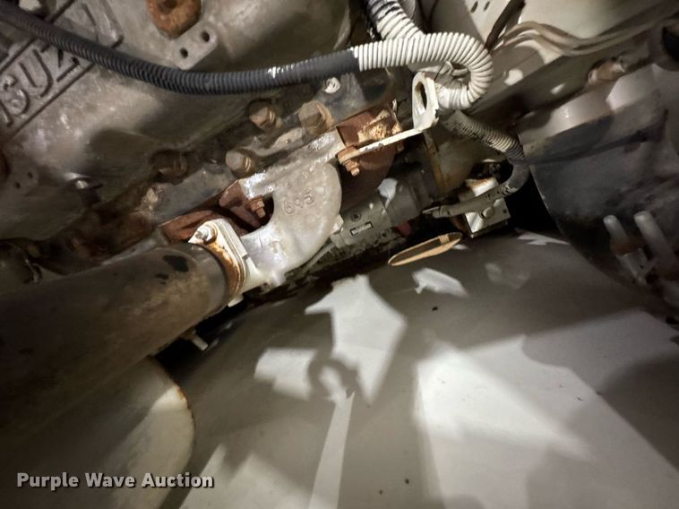 image for item DU9858 Isuzu street sweeper hydraulic pump