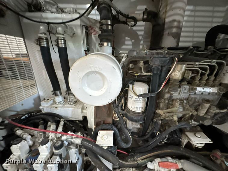 image for item DU9858 Isuzu street sweeper hydraulic pump