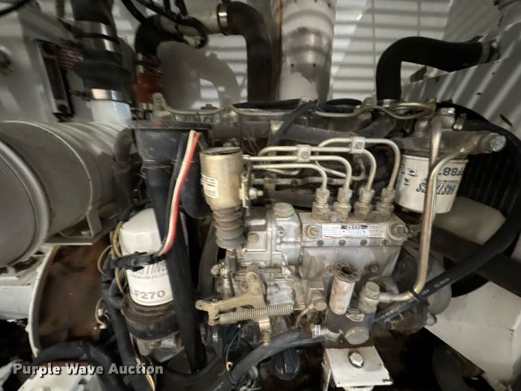 image for item DU9858 Isuzu street sweeper hydraulic pump