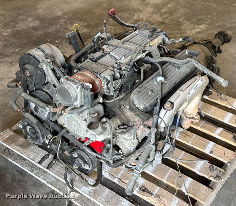 image for item DU9864 1997 GM Roadmaster engine