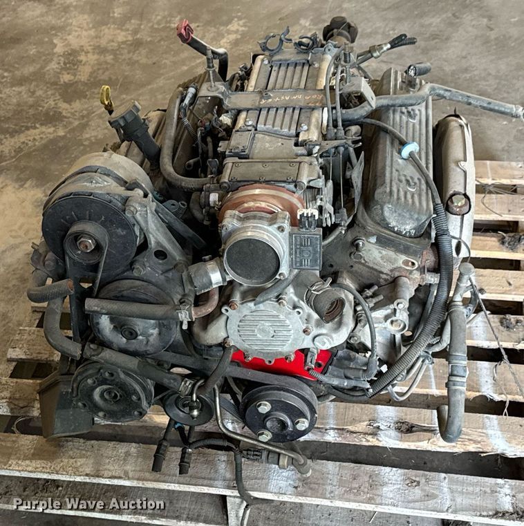 image for item DU9864 1997 GM Roadmaster engine