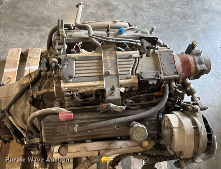 image for item DU9864 1997 GM Roadmaster engine