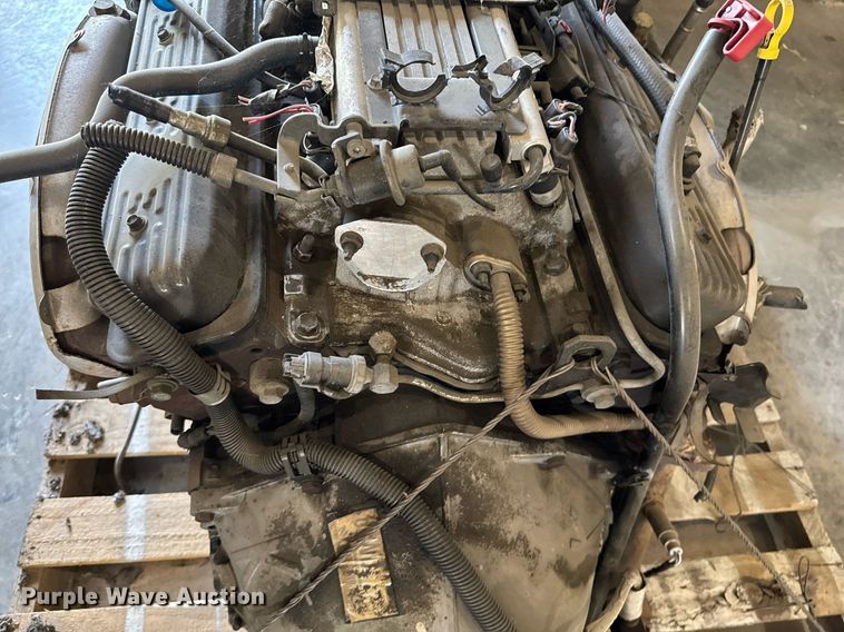 image for item DU9864 1997 GM Roadmaster engine