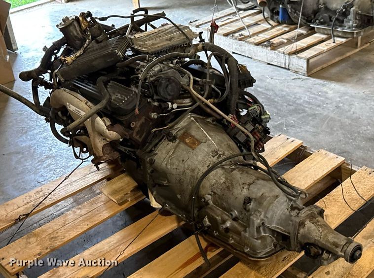 image for item DU9865 GM engine