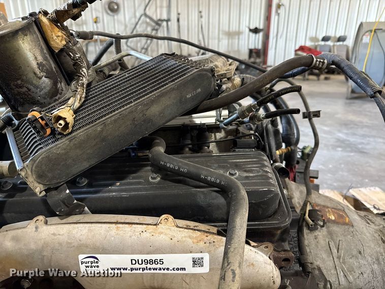 image for item DU9865 GM engine