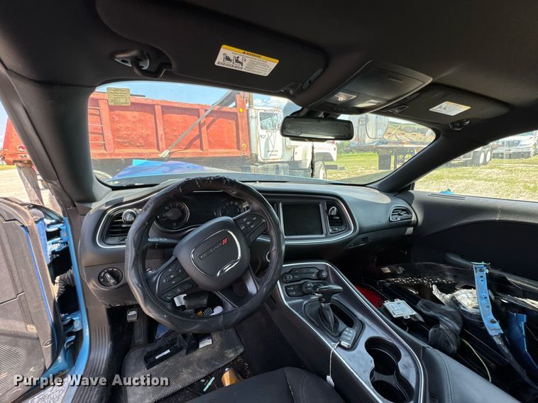 image for item DU9868 2016 Dodge Challenger 