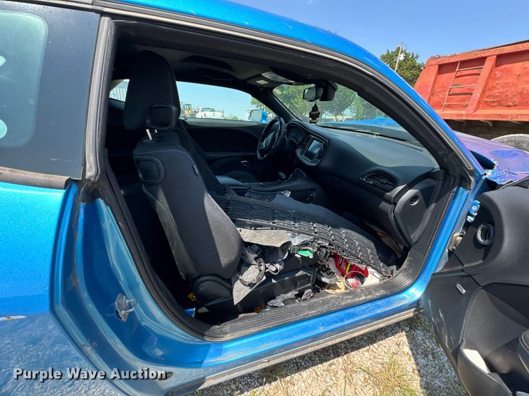 image for item DU9868 2016 Dodge Challenger 