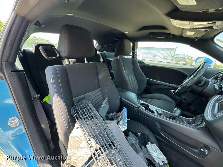 image for item DU9868 2016 Dodge Challenger 