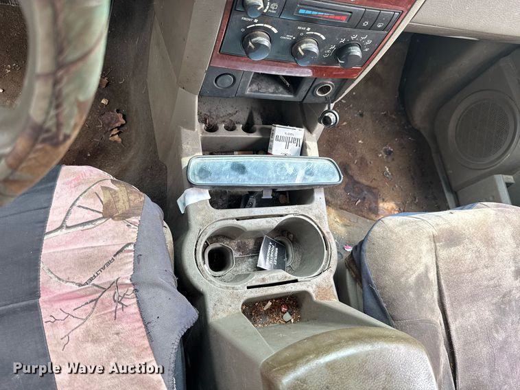 image for item DU9878 2004 Dodge Durango SLT SUV