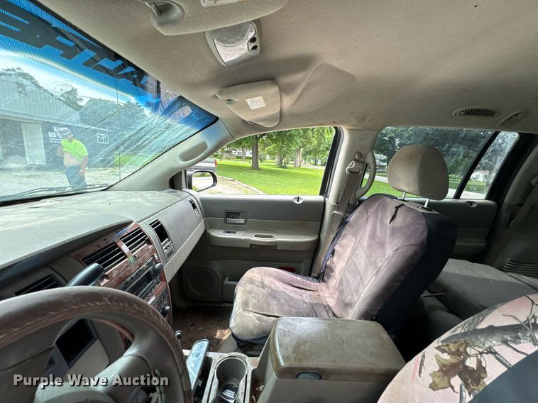 image for item DU9878 2004 Dodge Durango SLT SUV