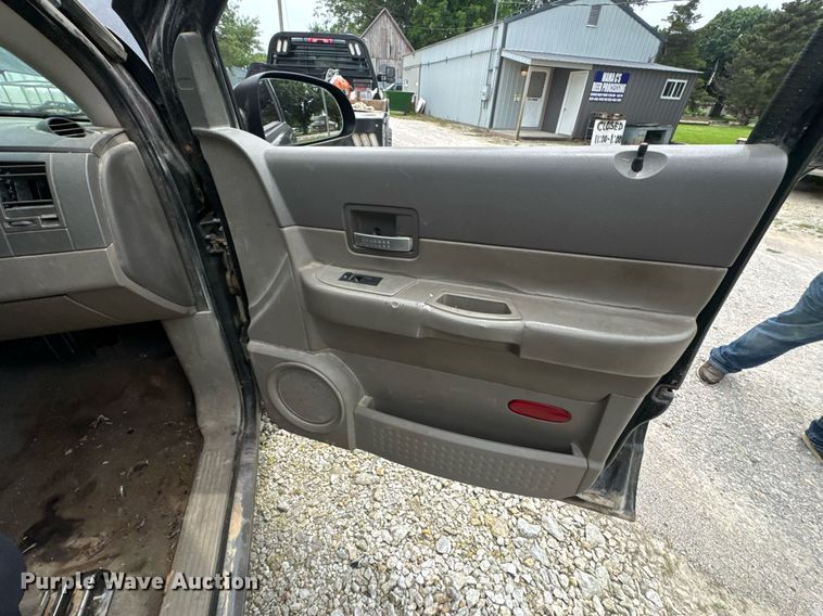 image for item DU9878 2004 Dodge Durango SLT SUV