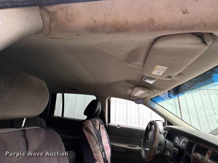 image for item DU9878 2004 Dodge Durango SLT SUV