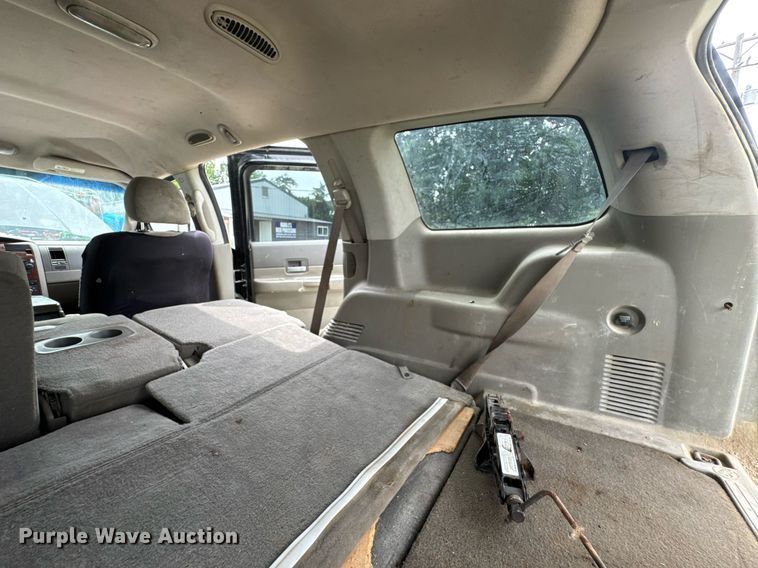 image for item DU9878 2004 Dodge Durango SLT SUV