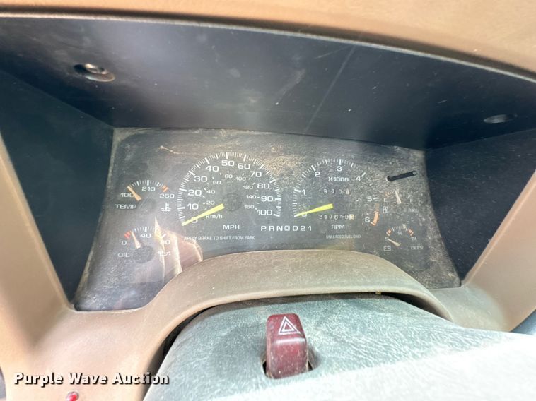 image for item DU9879 1996 Chevrolet Blazer SUV