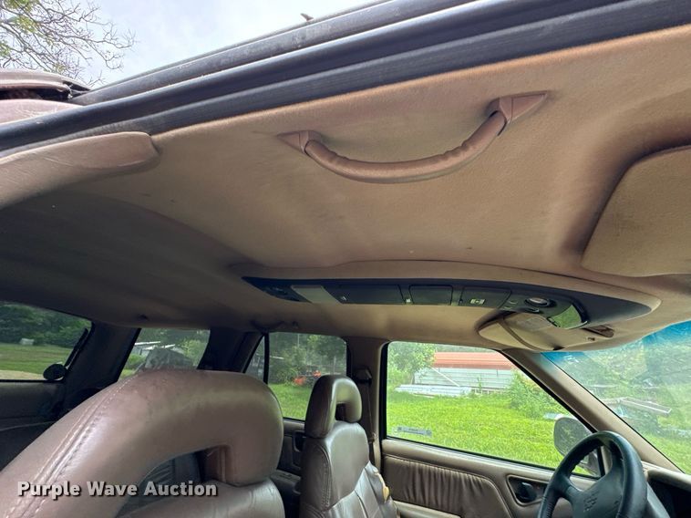 image for item DU9879 1996 Chevrolet Blazer SUV