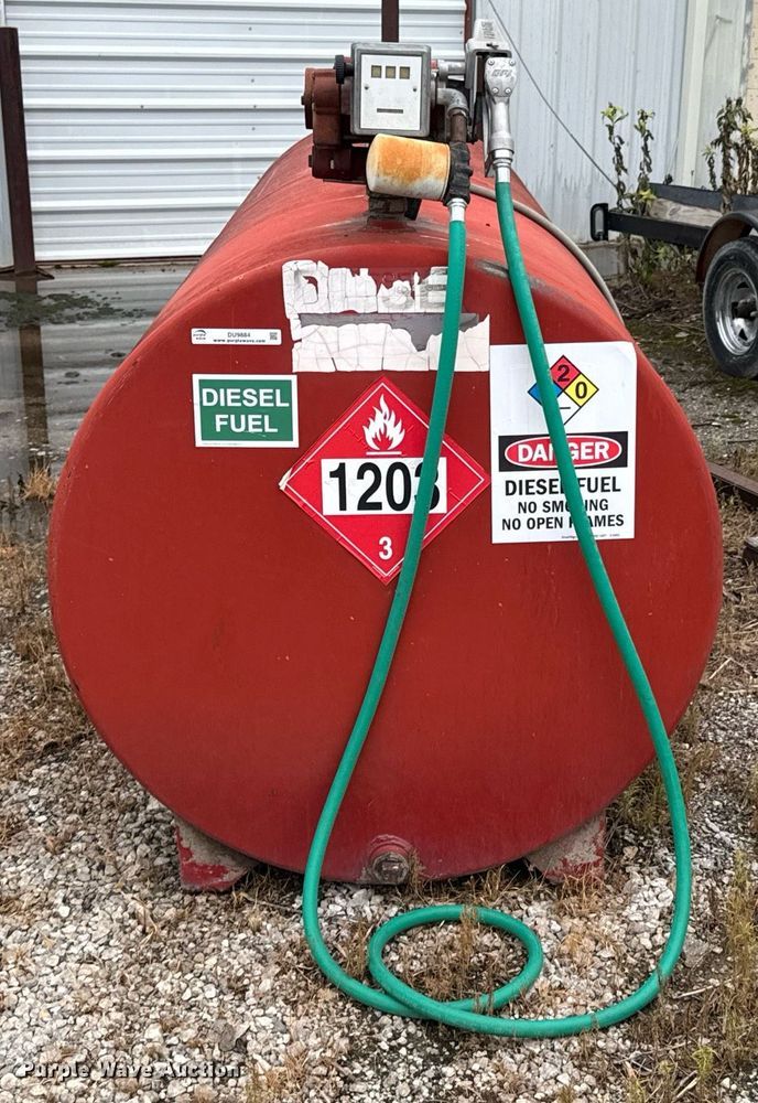 image for item DU9884 Tank