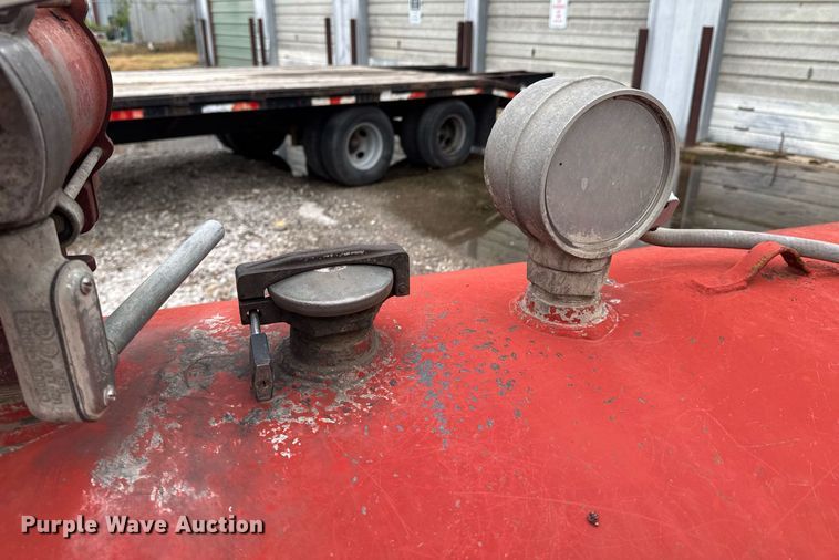 image for item DU9884 Tank