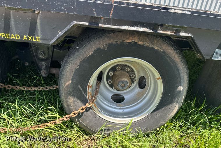 image for item DU9898 2016 Big Tex 25GN-35BK+5MR equipment trailer