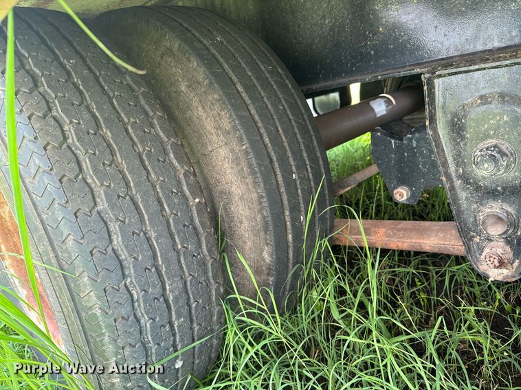 image for item DU9898 2016 Big Tex 25GN-35BK+5MR equipment trailer