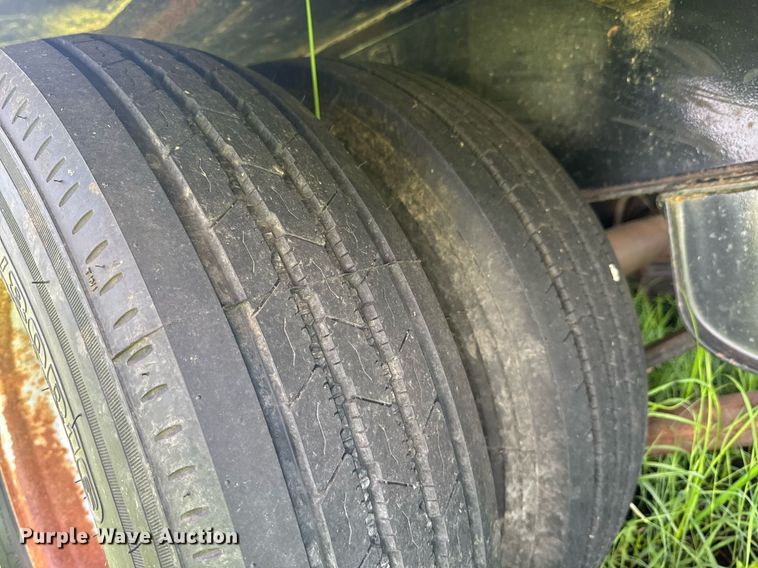 image for item DU9898 2016 Big Tex 25GN-35BK+5MR equipment trailer