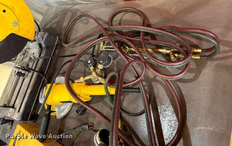 image for item DU9919 Tools