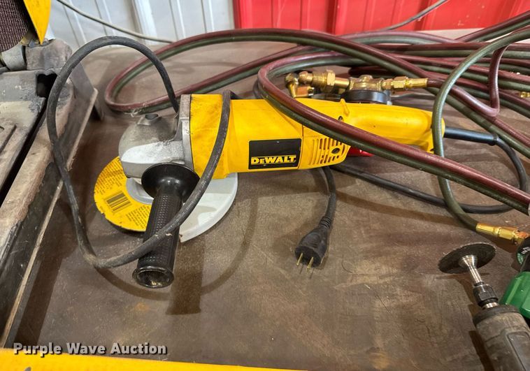 image for item DU9919 Tools