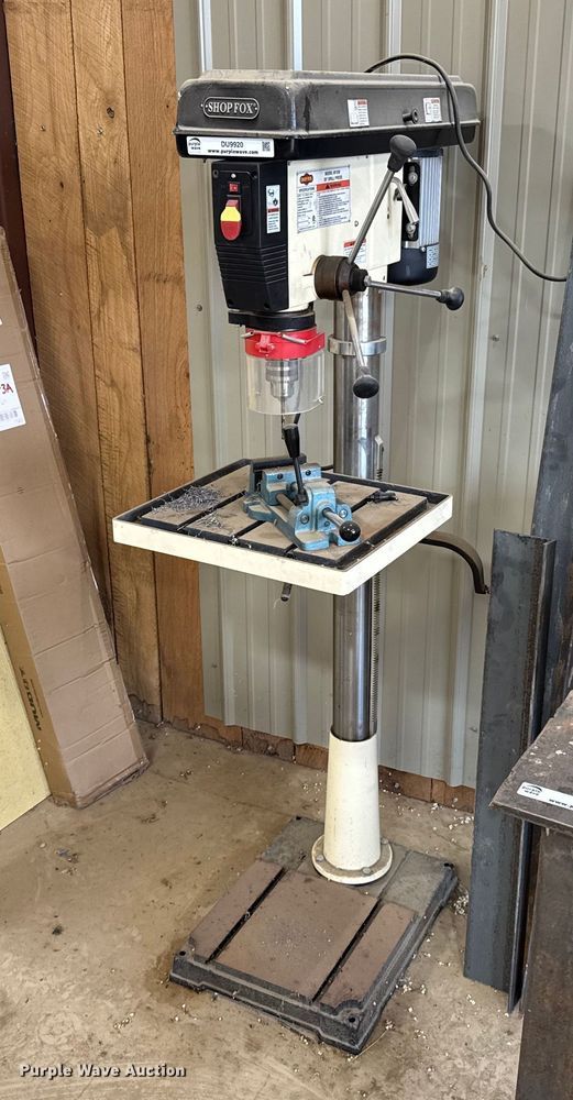 image for item DU9920 2019 Shop Fox M1039 drill press