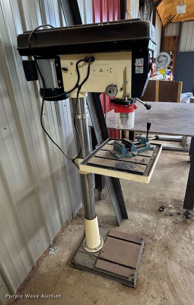 image for item DU9920 2019 Shop Fox M1039 drill press