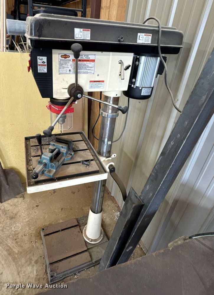 image for item DU9920 2019 Shop Fox M1039 drill press