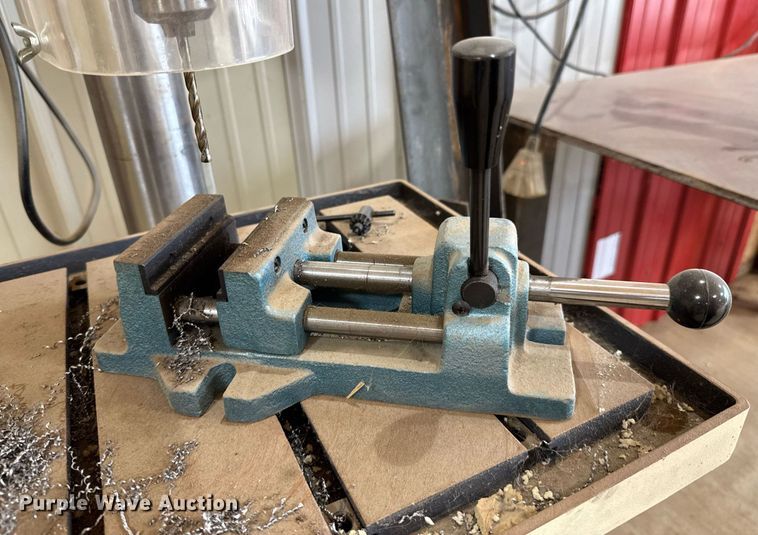 image for item DU9920 2019 Shop Fox M1039 drill press