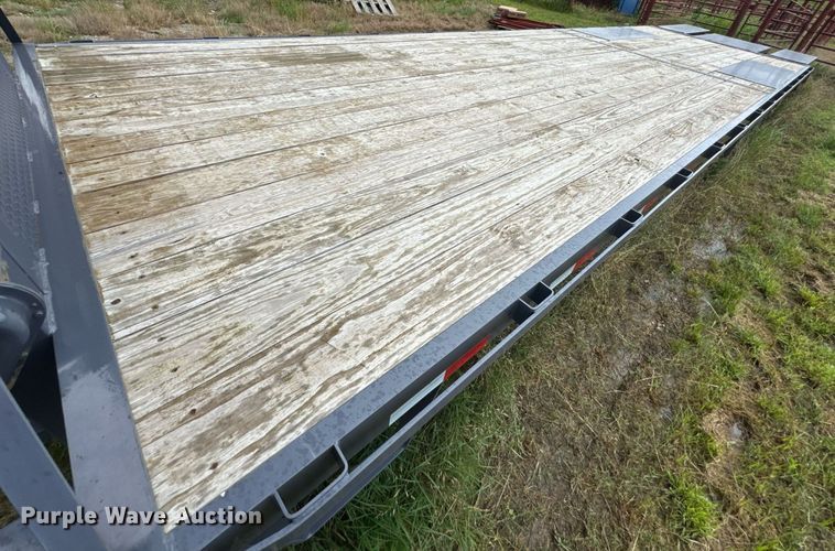 image for item DU9929 2021 Friesen equipment trailer