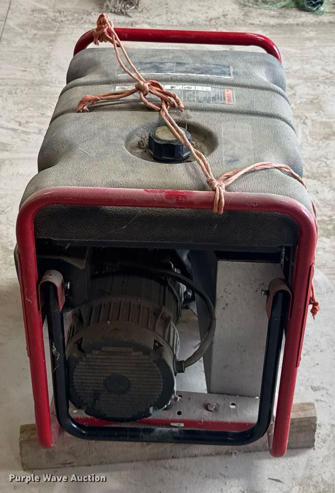image for item DU9932 Troy-Bilt generator