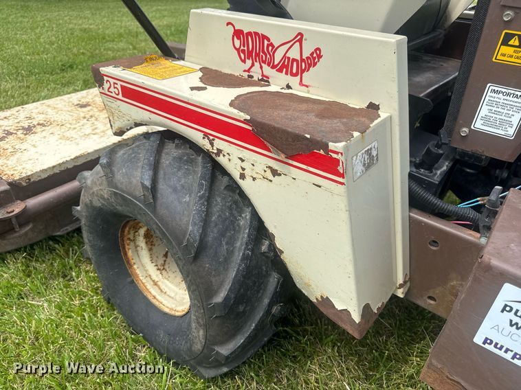 image for item DV4199 Grasshopper 725 ZTR lawn mower