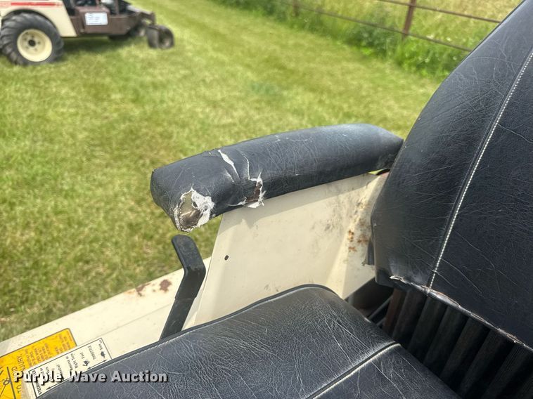 image for item DV4199 Grasshopper 725 ZTR lawn mower