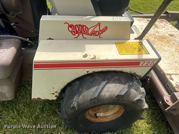 image for item DV4199 Grasshopper 725 ZTR lawn mower