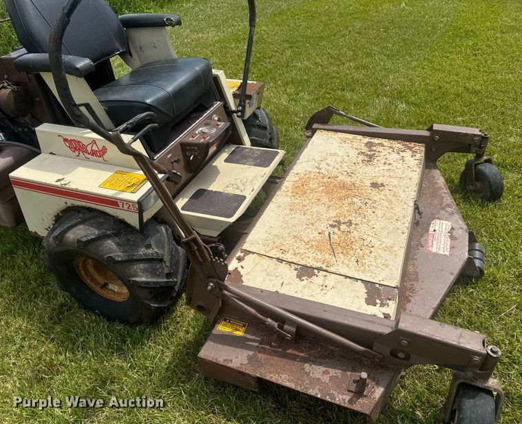 image for item DV4199 Grasshopper 725 ZTR lawn mower