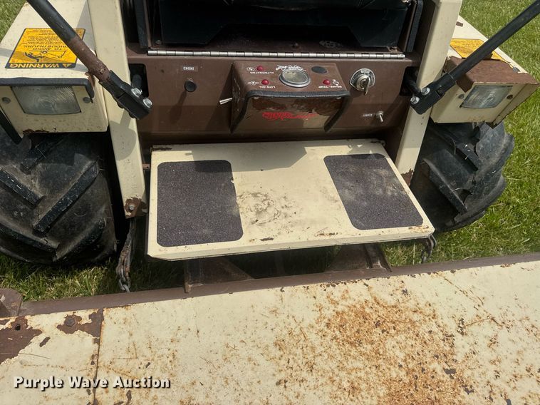 image for item DV4199 Grasshopper 725 ZTR lawn mower