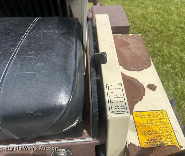 image for item DV4199 Grasshopper 725 ZTR lawn mower