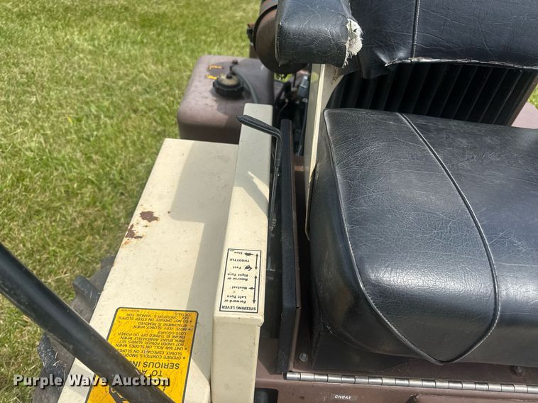 image for item DV4199 Grasshopper 725 ZTR lawn mower